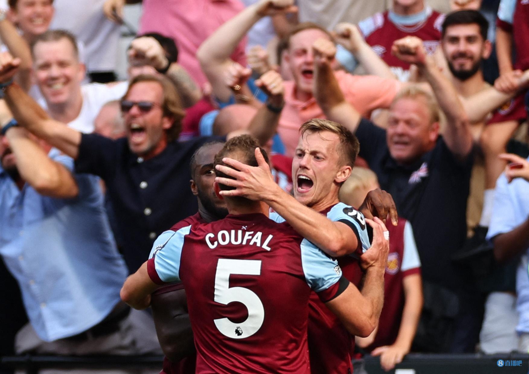 他给予球迷 他给予球迷