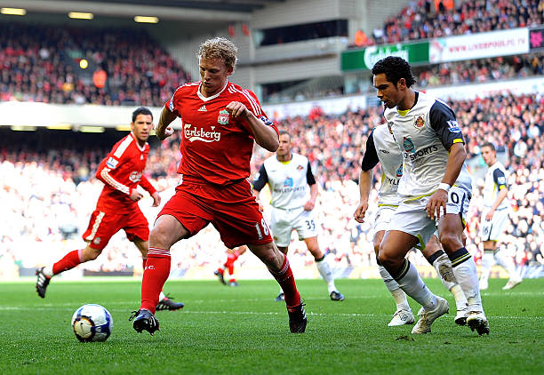 但在长达一 但在长达一